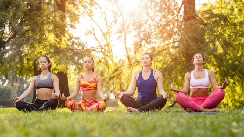 respirer dans la nature avec le yoga