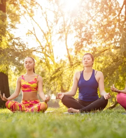 respirer dans la nature avec le yoga